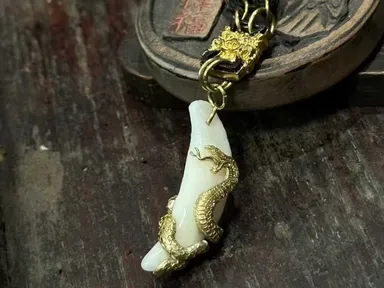 蟒雀吞龍手工作品